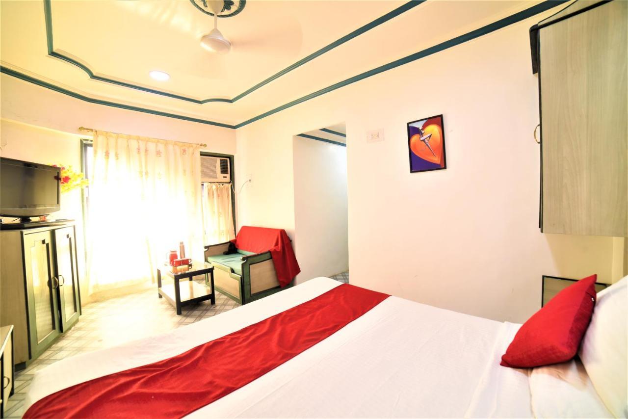 Hotel Aircraft International Bombay Extérieur photo