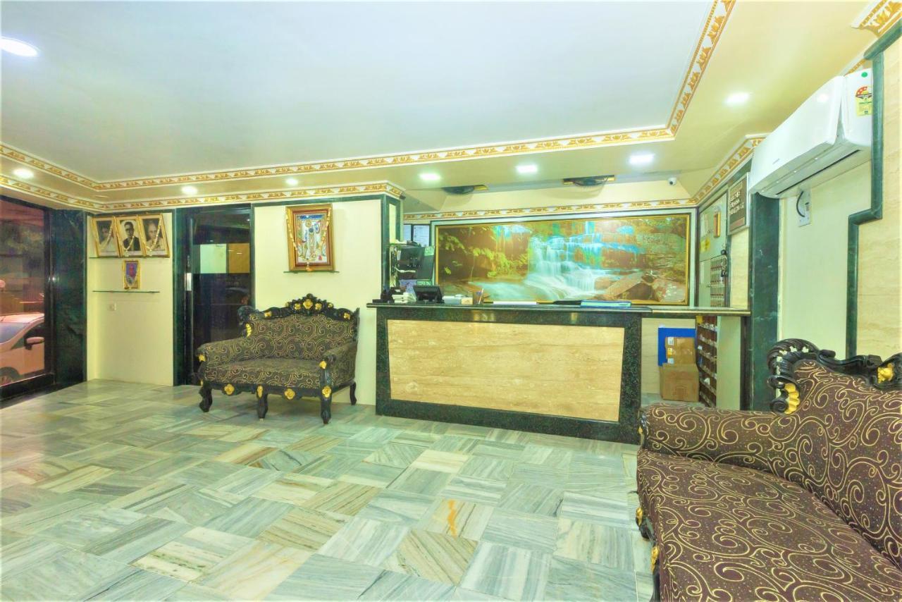Hotel Aircraft International Bombay Extérieur photo