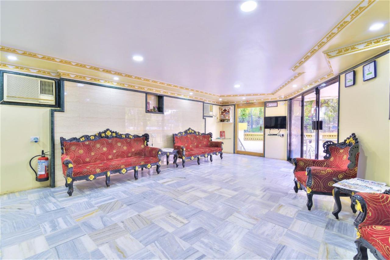 Hotel Aircraft International Bombay Extérieur photo