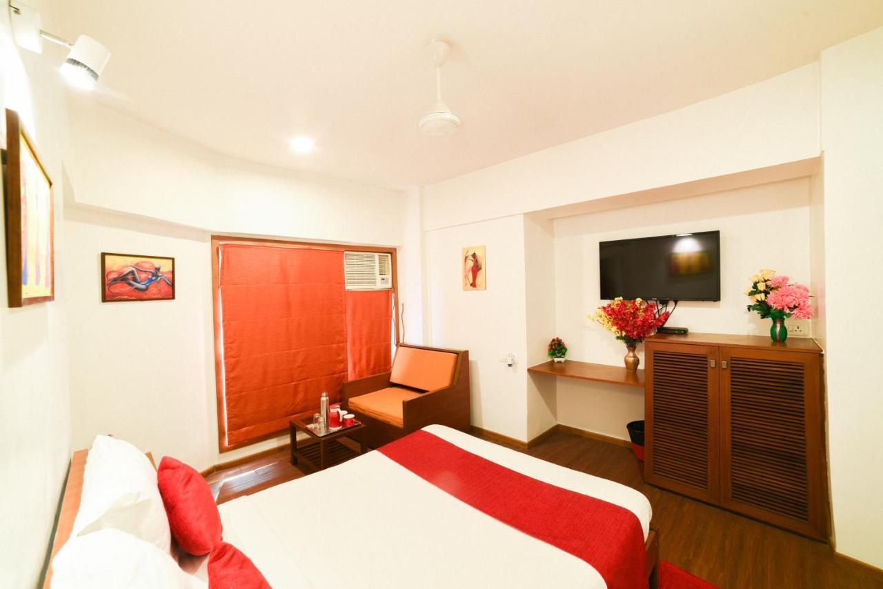 Hotel Aircraft International Bombay Extérieur photo