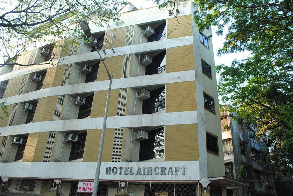 Hotel Aircraft International Bombay Extérieur photo