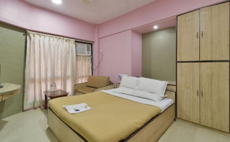 Hotel Aircraft International Bombay Extérieur photo